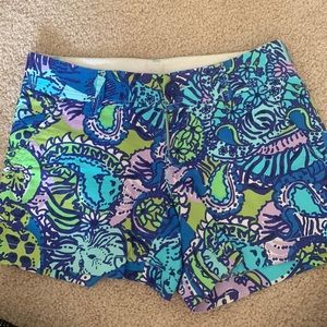 Lilly Pulitzer shorts. Size 0. Cat print.